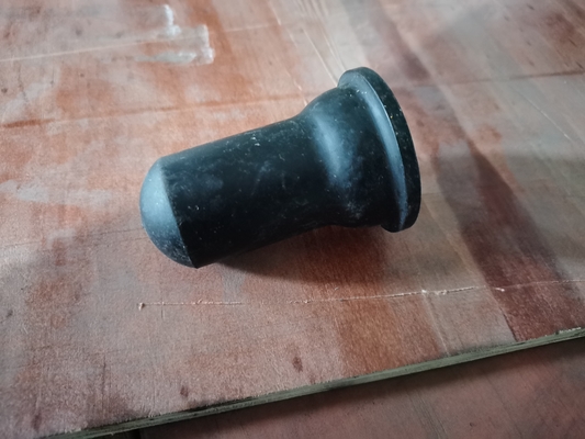 XJ250 XJ350 XJ750 Workover Rig Parts Rubber Cup API استاندارد