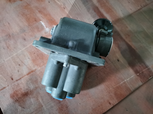 XJ750 Workover Rig یدکی قسمت سه شیر چهار طرفه P59335