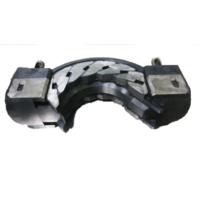 CAMERON Varial Bore Ram Packer 13 5/8 "API 16A تجهیزات پیشگیری از انفجار لاستیک